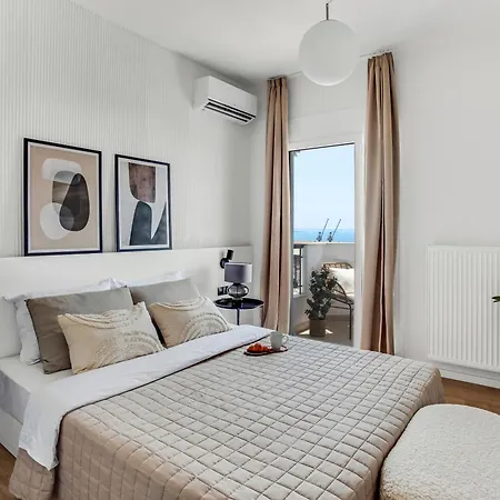 Sanders Arch Apartment *
